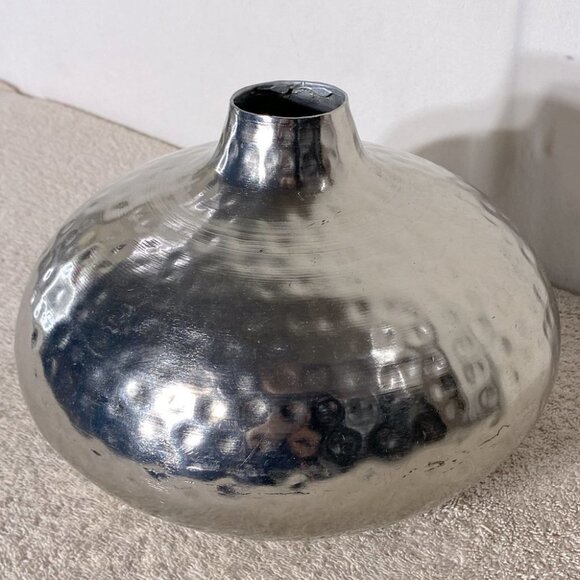 Handmade Dimpled Silver Tone Thin Metal Table Vase Decor Accent - Picture 4 of 12